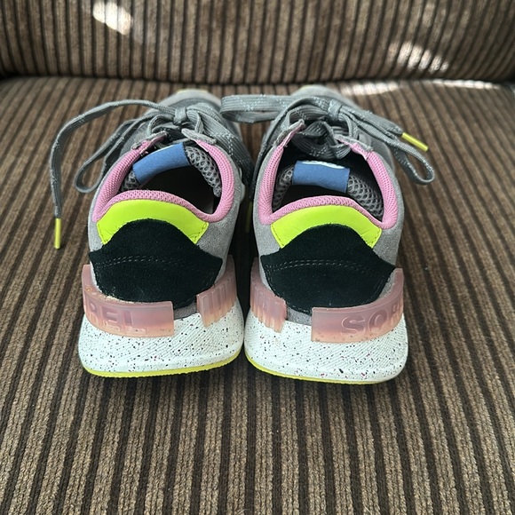 Sorel WOMEN'S KINETIC™ LITE LACE SNEAKER Size 8 - Picture 3 of 6